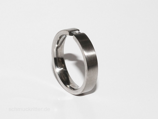 Edelstahl-Ring